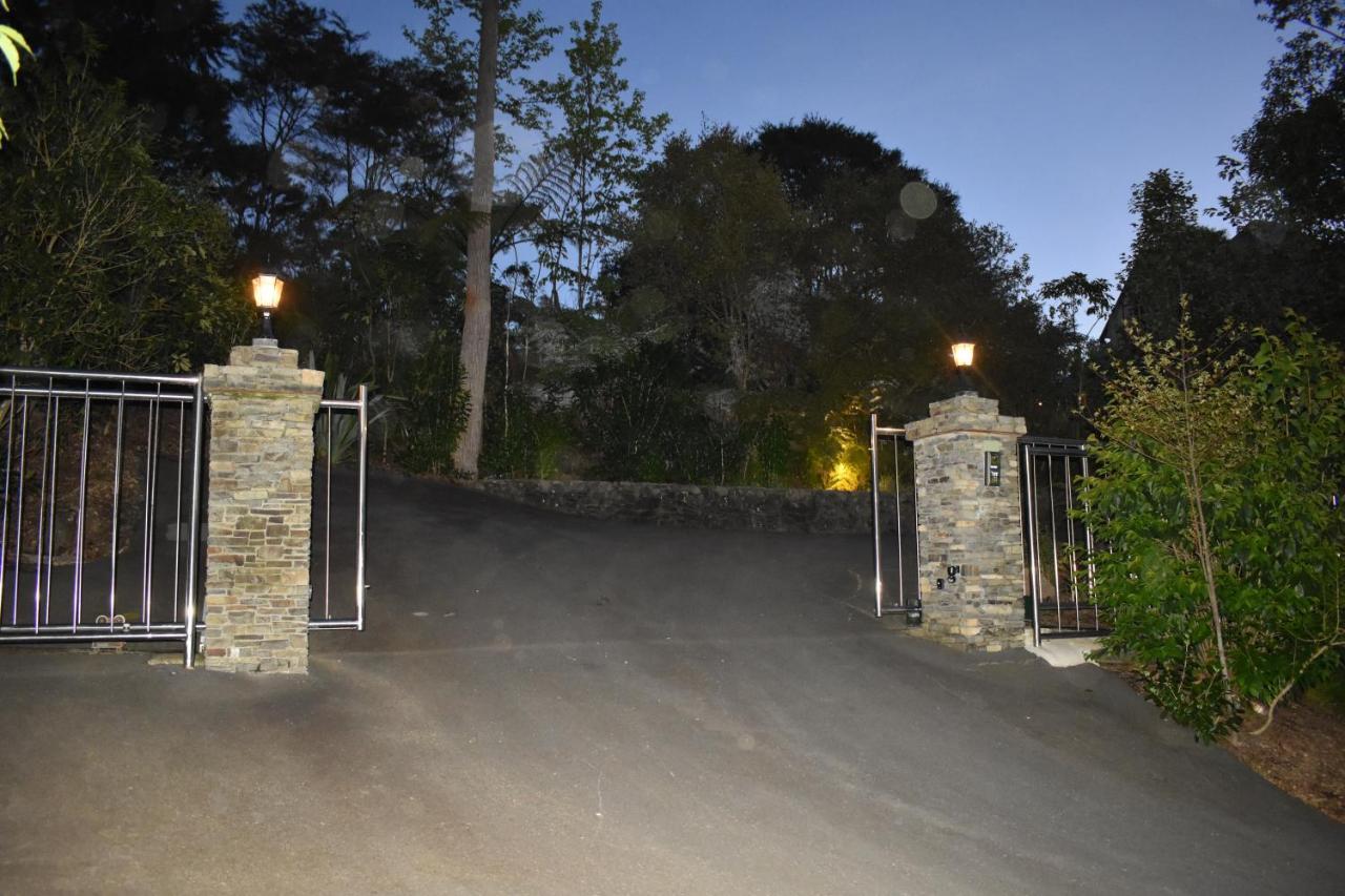 Atea Lodge Coromandel Bagian luar foto